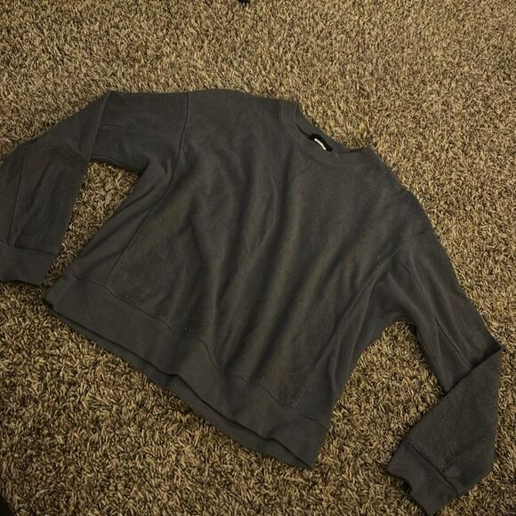 Monrow grey sweatshirt, size S. - Picture 2 of 5